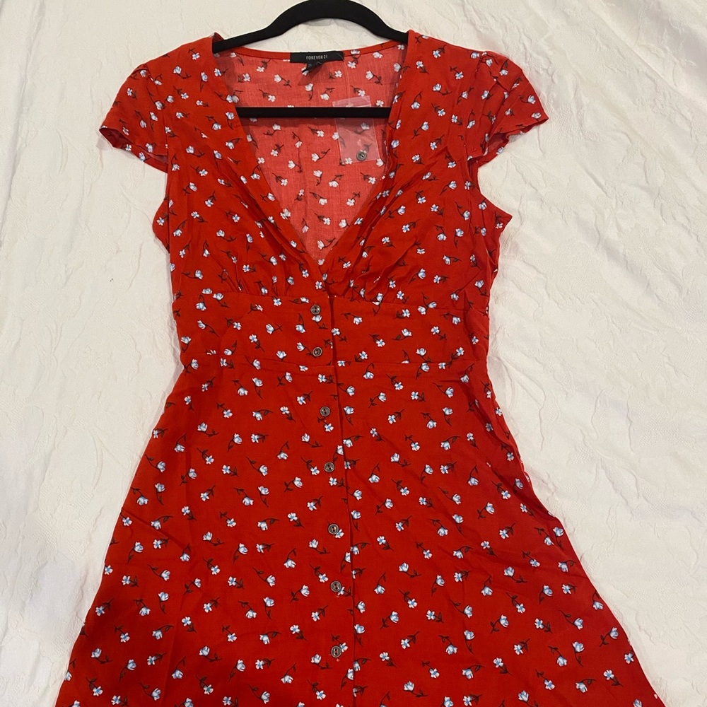 Flirty red dress with floral